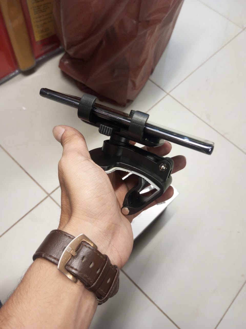 Car Smart Phone Holder – 360 Free Spin (Foldable)